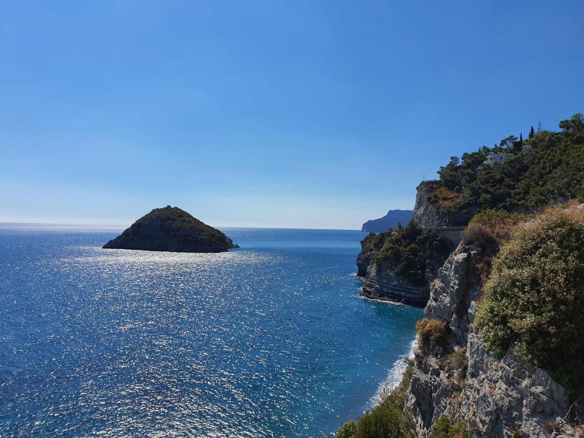 Una Finestra Sul Mare Monolocale Apartamento Bergeggi Exterior foto