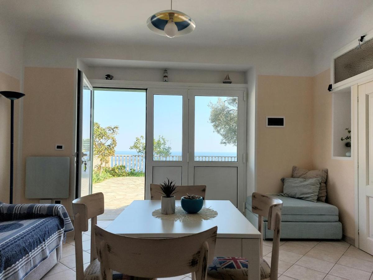 Una Finestra Sul Mare Monolocale Apartamento Bergeggi Exterior foto