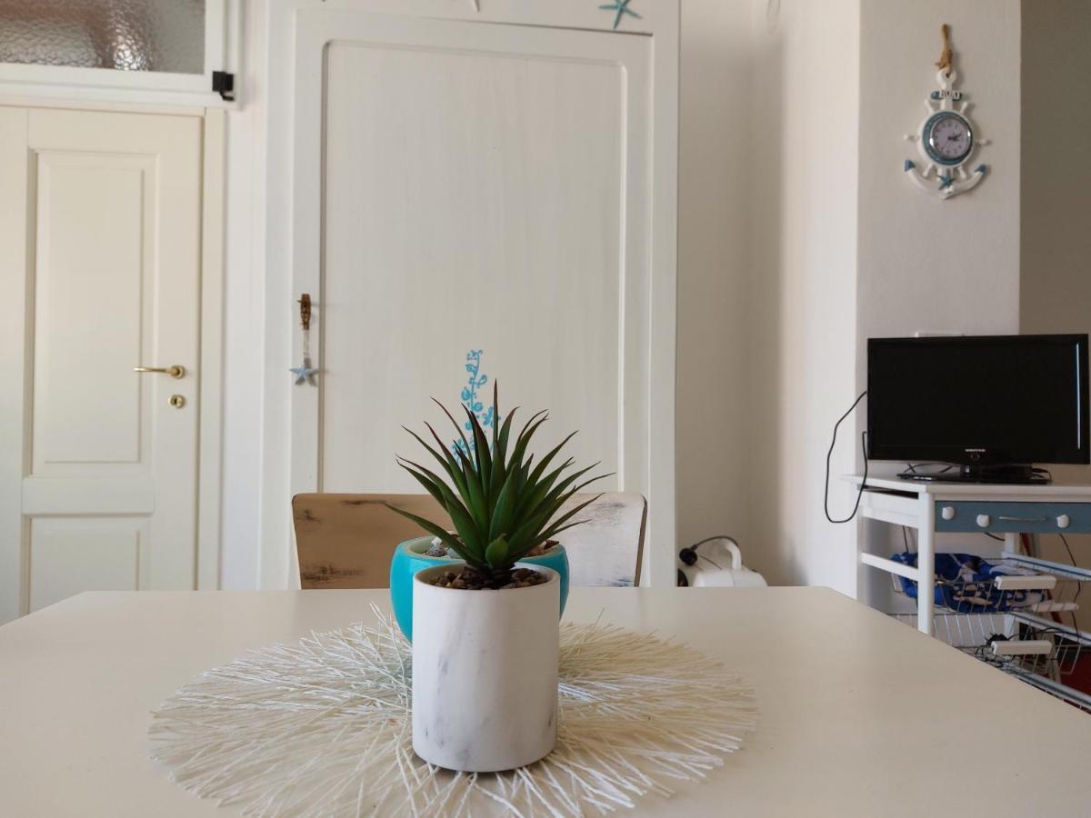 Una Finestra Sul Mare Monolocale Apartamento Bergeggi Exterior foto